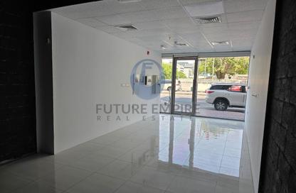 Shop - Studio - 1 Bathroom for rent in Lamcy Residence - Oud Metha - Bur Dubai - Dubai Shop - Studio - 1 Bathroom for rent in Lamcy Residence - Oud Metha - Bur Dubai - Dubai