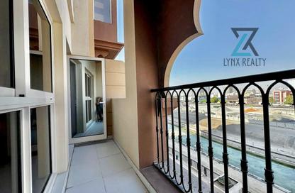 شقة - 1 للايجار في طراز عربي - مساكن القناه المائية - مدينة دبي الرياضية - دبي