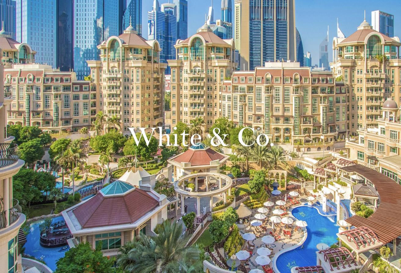 Dubai Mall | Penthouse | Private Pool photo 20