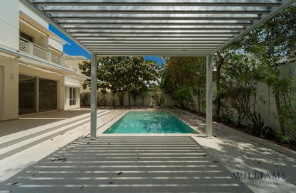 Villa - 5 Bedrooms - 6 Bathrooms for rent in Meadows 2 - Meadows - Dubai