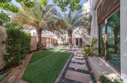 Villa - 5 Bedrooms - 6 Bathrooms for sale in Millennium Estates - Meydan Gated Community - Meydan - Dubai
