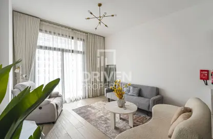 شقة - غرفة نوم - 2 حمامات للبيع في لايا هايتس - ستوديو سيتي - دبي