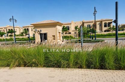 Villa - 2 Bedrooms - 4 Bathrooms for rent in Casa Dora - Serena - Dubai