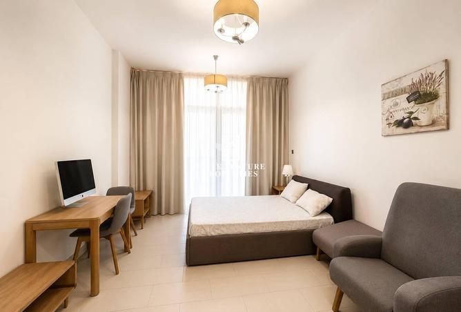 100426766 - Property Image 2