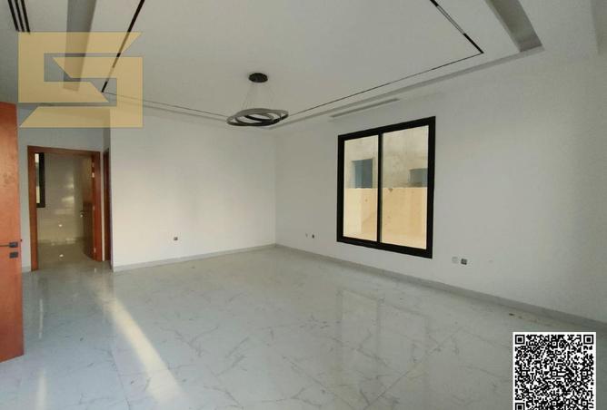 77394342 - صورة العقار 3