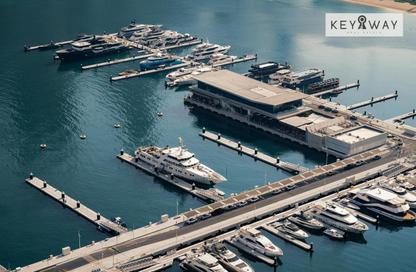 Apartment - 4 Bedrooms - 5 Bathrooms for rent in Palace Beach Residence Tower 2 - Palace Beach Residence - Emaar Beachfront - Dubai Harbour - Dubai