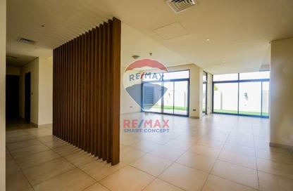 Villa - 5 - 7+ for rent in West Yas - Yas Island - Abu Dhabi