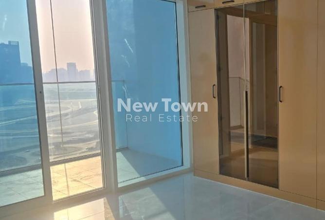 76967477 - Property Image 2