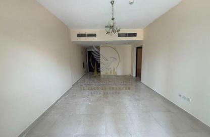 Apartment - 2 Bedrooms - 3 Bathrooms for rent in Thuraya Al Majaz Building - Al Majaz 3 - Al Majaz - Sharjah Apartment - 2 Bedrooms - 3 Bathrooms for rent in Thuraya Al Majaz Building - Al Majaz 3 - Al Majaz - Sharjah