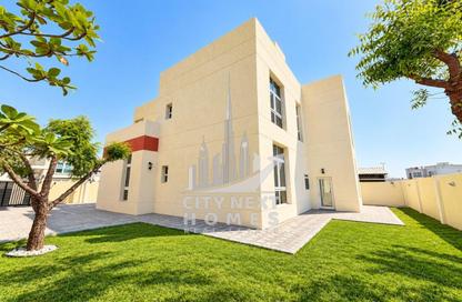 Villa - 4 - 6 for rent in Al Quoz 2 - Al Quoz - Dubai Villa - 4 - 6 for rent in Al Quoz 2 - Al Quoz - Dubai