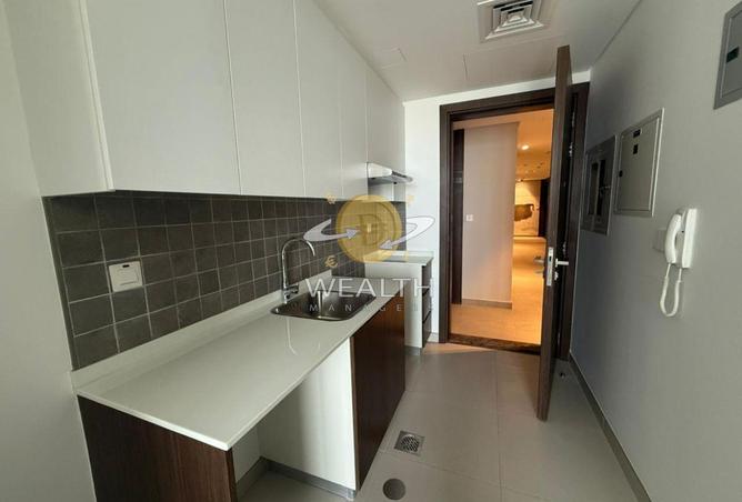 108177093 - Property Image 3