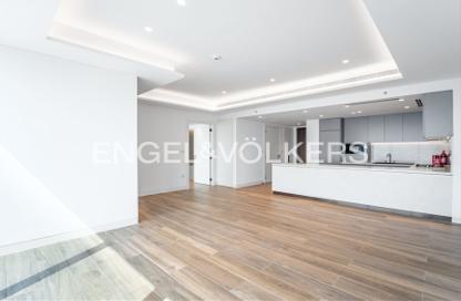 Apartment - 1 Bedroom - 2 Bathrooms for sale in Uptown Tower - Uptown Dubai - Jumeirah Lake Towers - Dubai