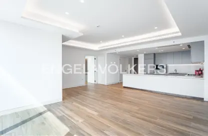 Apartment - 1 Bedroom - 2 Bathrooms for sale in Uptown Tower - Uptown Dubai - Jumeirah Lake Towers - Dubai