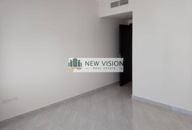 72720266 - صورة العقار 3