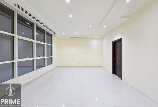 72339632 - Property Main Image