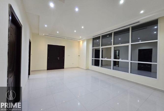 72339632 - Property Image 2