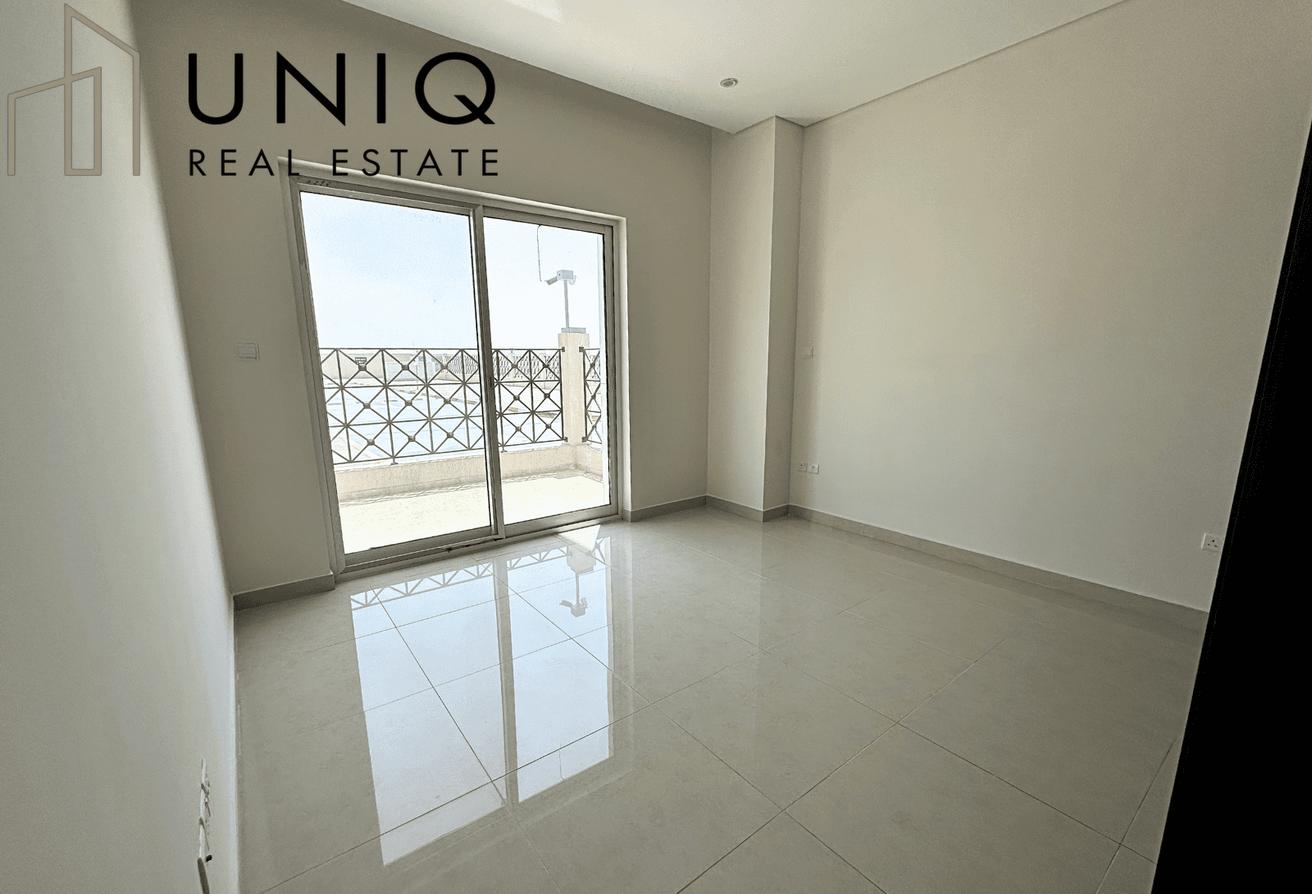 Spacious 2-Bedroom | VACANT | Ground Floor Unit photo 12