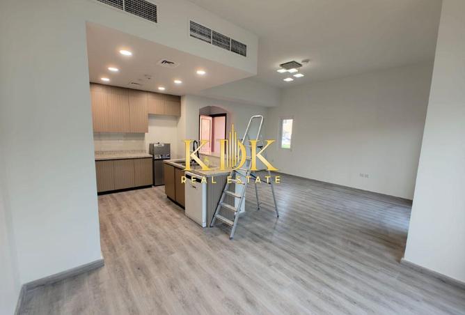 104264158 - Property Image 2