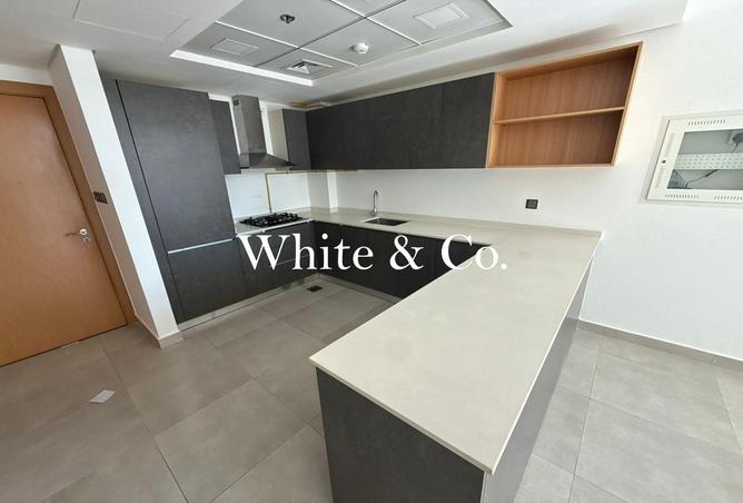 98703474 - Property Image 2