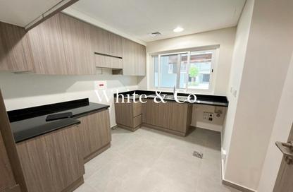 Villa - 4 - 5 for sale in Verona - Damac Hills 2 - Dubai