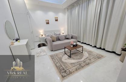 Apartment - Studio - 1 Bathroom for rent in Madinat Al Riyad - Abu Dhabi Apartment - Studio - 1 Bathroom for rent in Madinat Al Riyad - Abu Dhabi