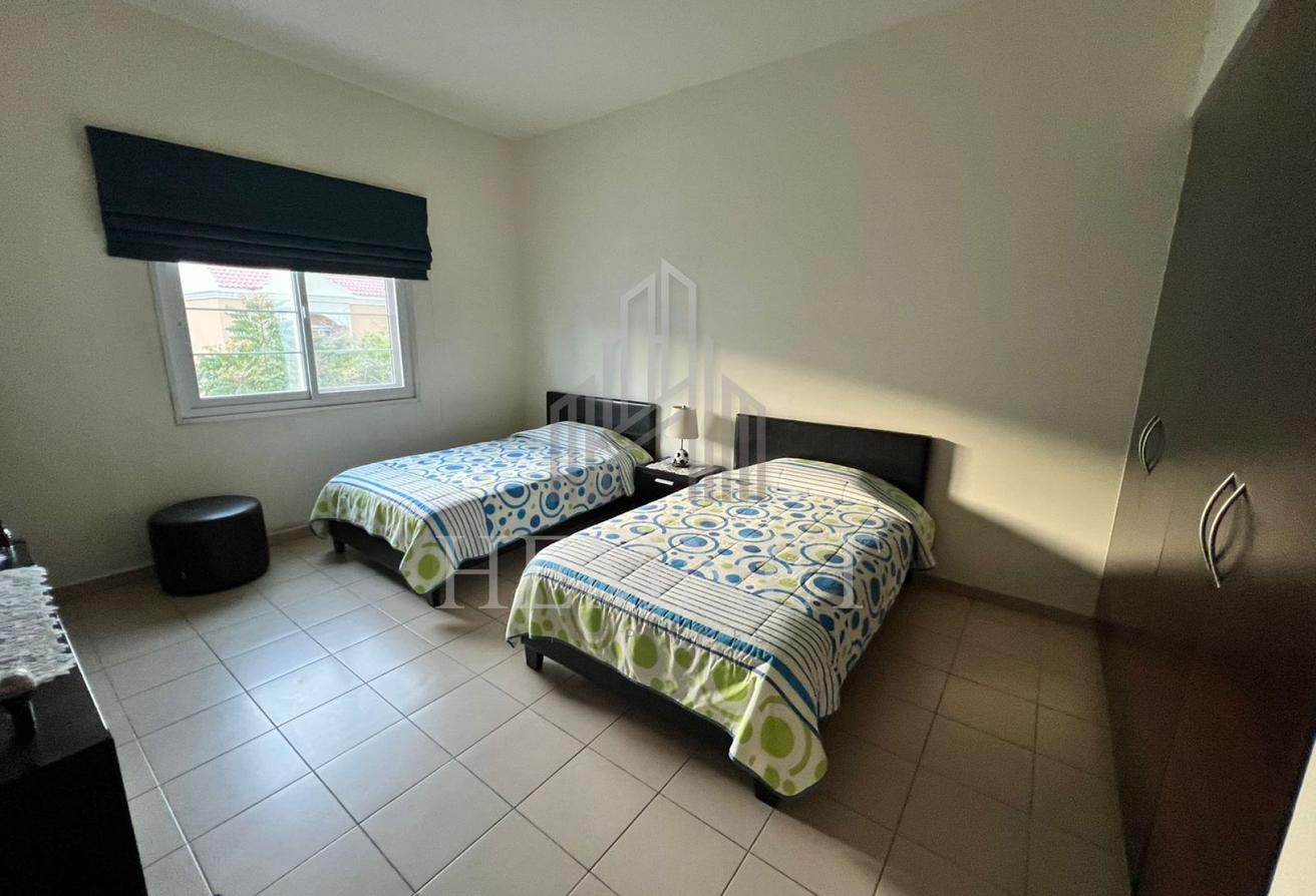 Corner Villa 3BR + Maid | Spacious Layout | Vacant photo 8