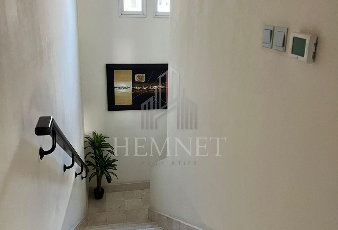 Corner Villa 3BR + Maid | Spacious Layout | Vacant photo 13