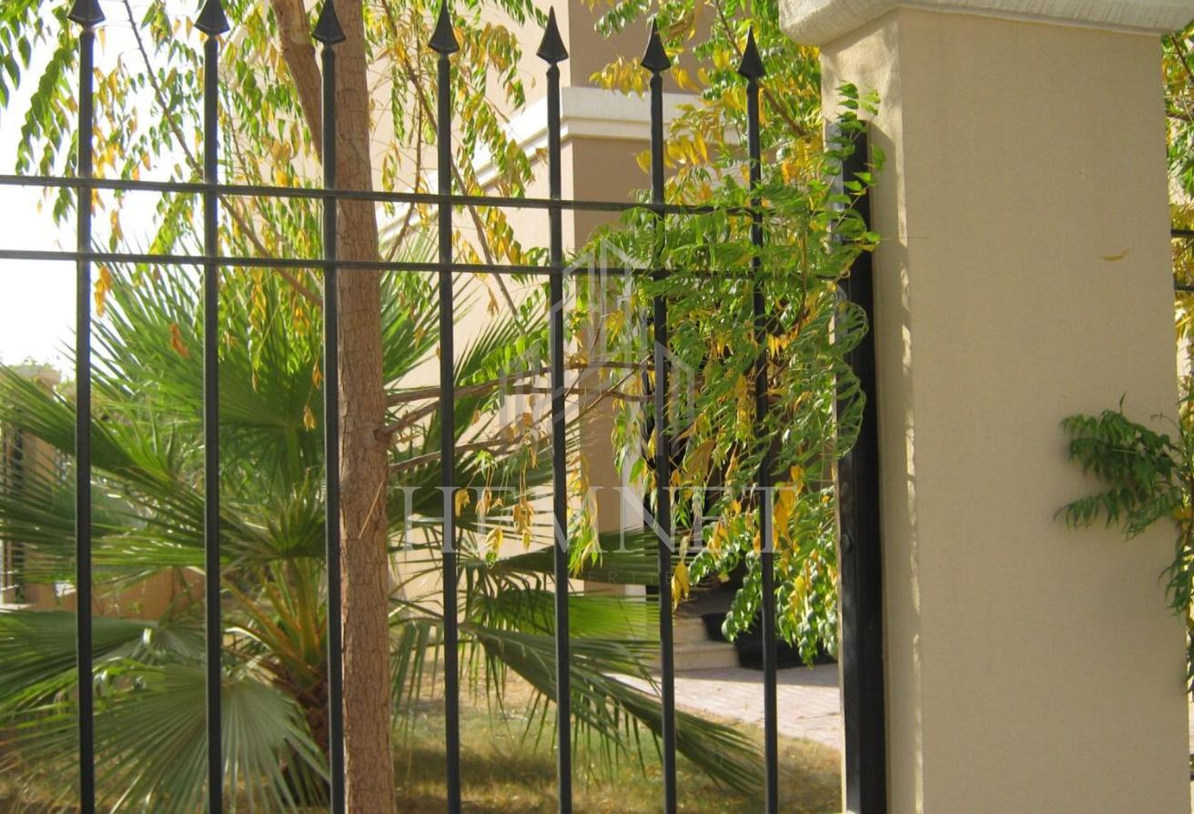 Corner Villa 3BR + Maid | Spacious Layout | Vacant photo 17