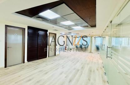 Office Space - Studio - 1 Bathroom for rent in One Lake Plaza - JLT Cluster T - Jumeirah Lake Towers - Dubai