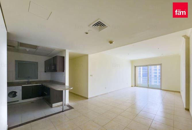 74231320 - Property Image 3