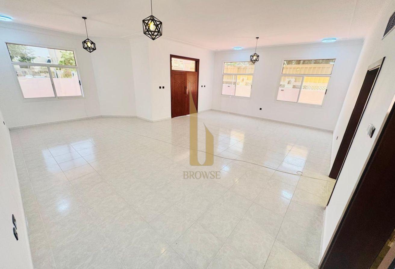 New AC Units+Ducts | New WC+Ceiling+Flooring+Doors photo 6