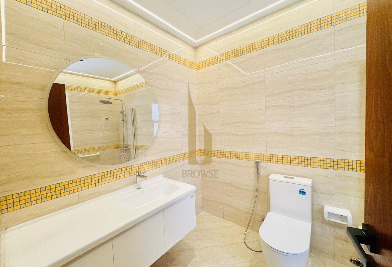 New AC Units+Ducts | New WC+Ceiling+Flooring+Doors photo 16
