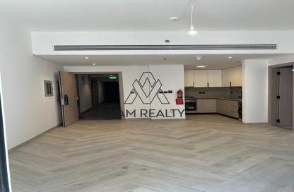 Apartment - 1 Bedroom - 2 Bathrooms for rent in Empire Residence - District 17 - Jumeirah Village Circle - Dubai
