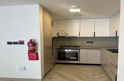 Apartment - 1 Bedroom - 2 Bathrooms for rent in Empire Residence - District 17 - Jumeirah Village Circle - Dubai