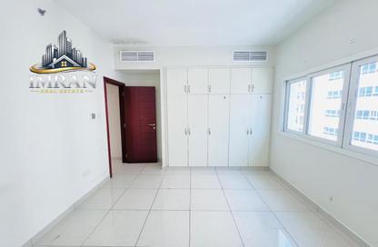 Apartment - 2 Bedrooms - 2 Bathrooms for rent in Al Fajir Tower - Al Nahda - Sharjah