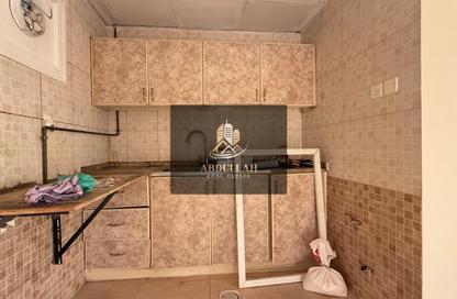 Apartment - Studio - 1 Bathroom for rent in Muwaileh 29 Building - Muwaileh - Sharjah