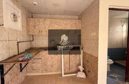 Apartment - Studio - 1 Bathroom for rent in Muwaileh 29 Building - Muwaileh - Sharjah