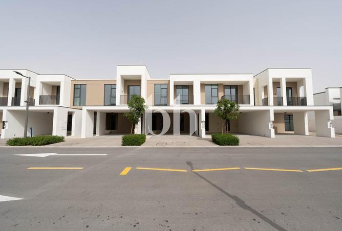 70281179 - Property Image 2