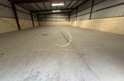 Warehouse - Studio - 1 Bathroom for rent in RAS - Umm Ramool - Dubai Warehouse - Studio - 1 Bathroom for rent in RAS - Umm Ramool - Dubai