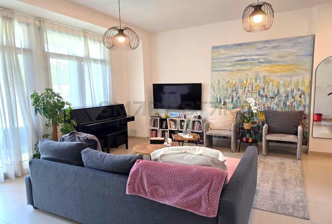 92722904 - Property Main Image