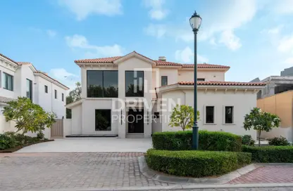 فيلا - 5 غرف نوم - 5 حمامات للبيع في السنديان - عقارات جميرا للجولف - دبي