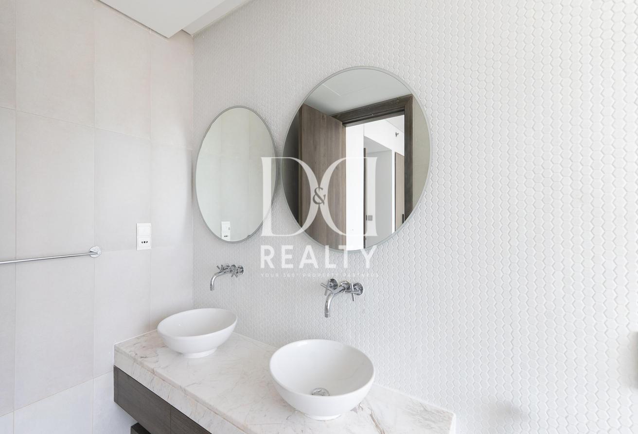 VACANT | Fully Furnished | Prime Location photo 15