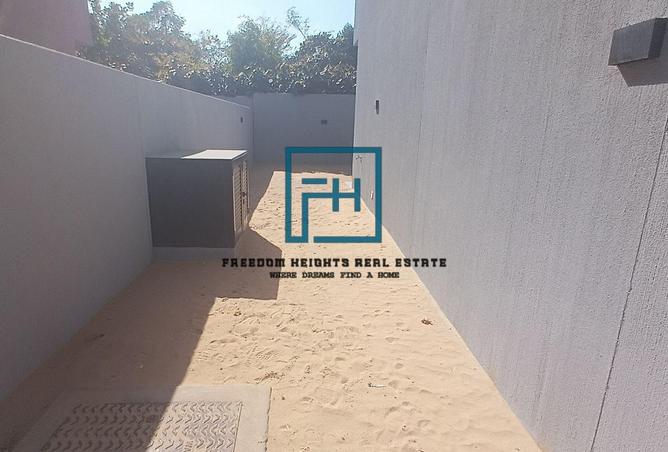 54013775 - Property Image 3