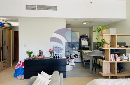 Apartment - Studio - 1 Bathroom for rent in Madison Residency - Barsha Heights (Tecom) - Dubai Apartment - Studio - 1 Bathroom for rent in Madison Residency - Barsha Heights (Tecom) - Dubai