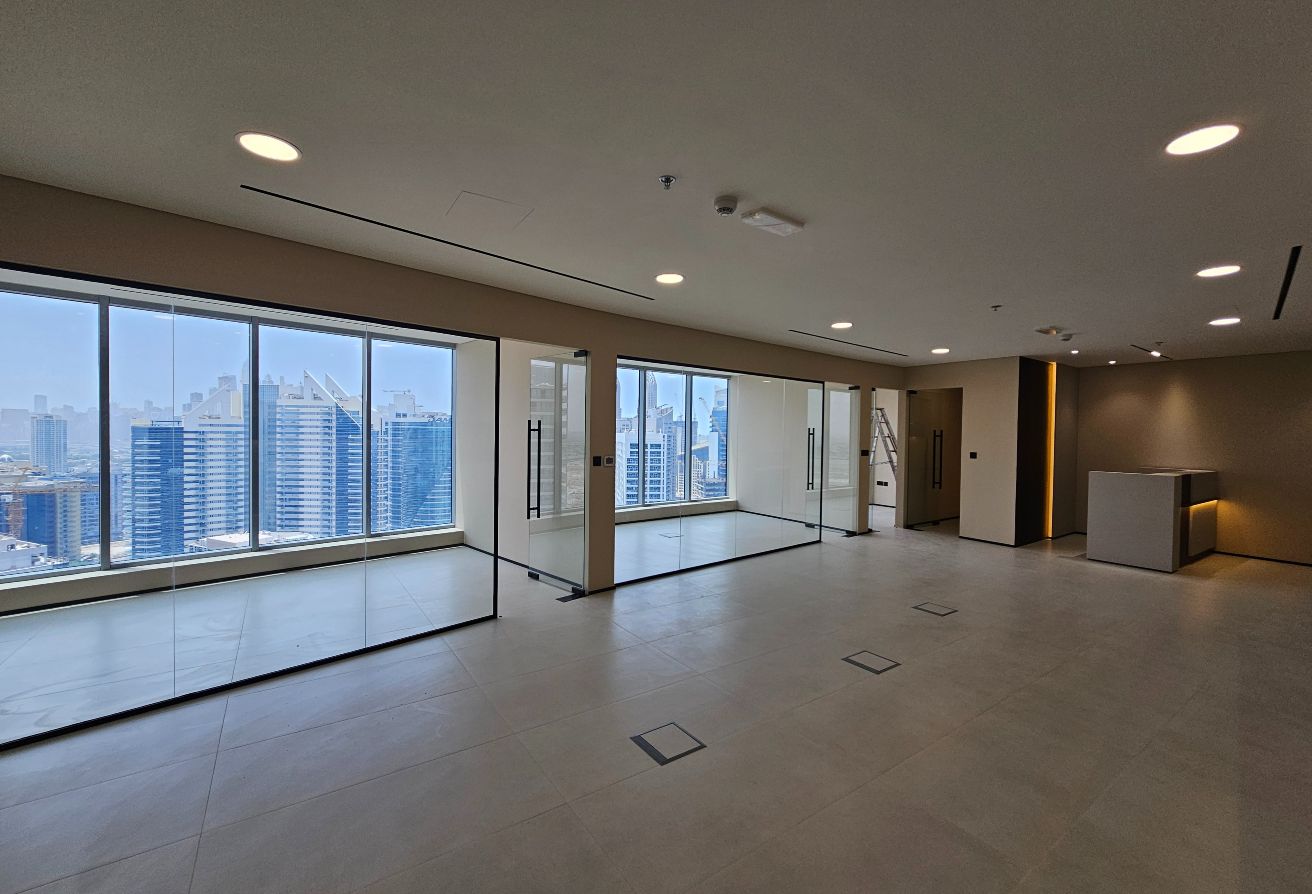 Studio office space in I Rise Tower, Barsha Heights (Tecom): 10