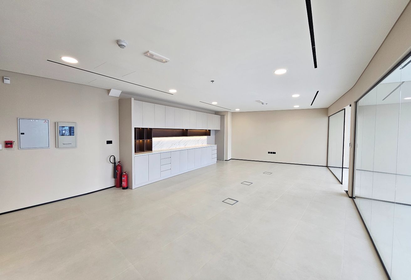 Studio office space in I Rise Tower, Barsha Heights (Tecom): 5