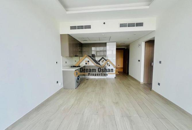 83212967 - Property Image 3