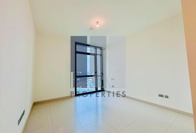 53606853 - Property Image 3