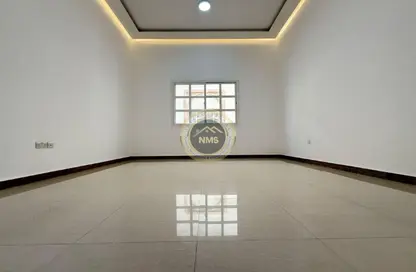 Apartment - 1 Bathroom for rent in Al Muntazah - Abu Dhabi
