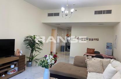 Apartment - 2 - 2 for sale in Sydney Tower - District 18 - Jumeirah Village Circle - Dubai
